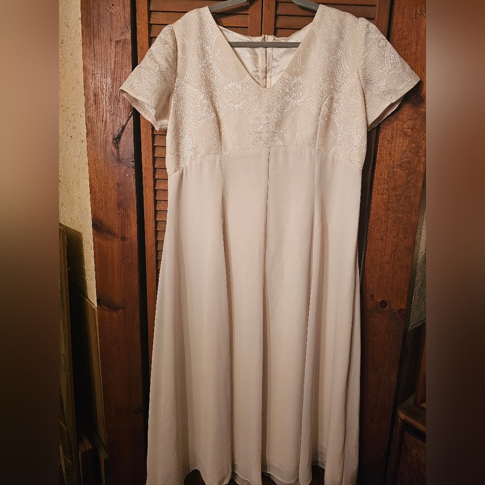 True Vintage Volup Handmade Dress